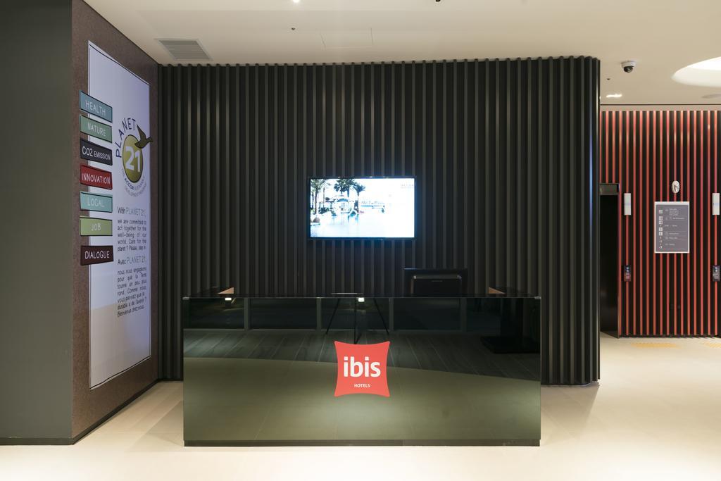 Ibis Ambassador Busan Haeundae Exterior photo